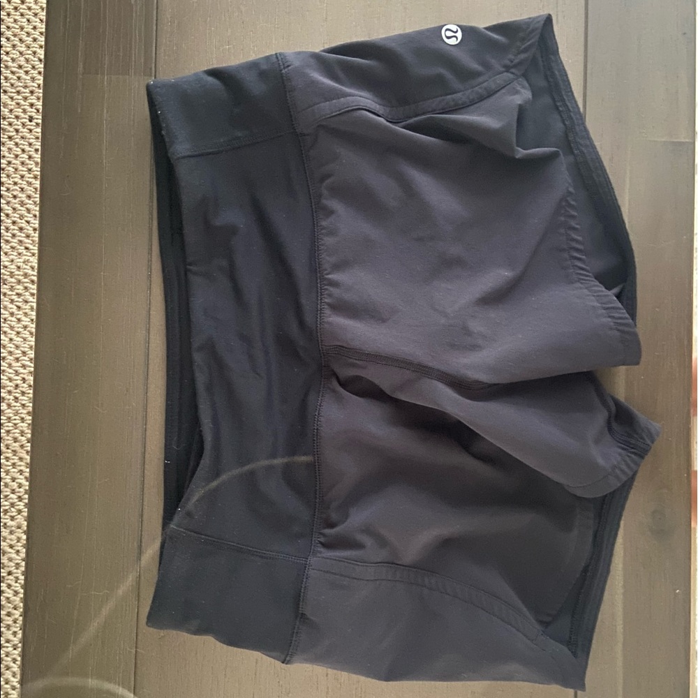 Black Lululemon Speed Up Shorts 4” size 2 tall